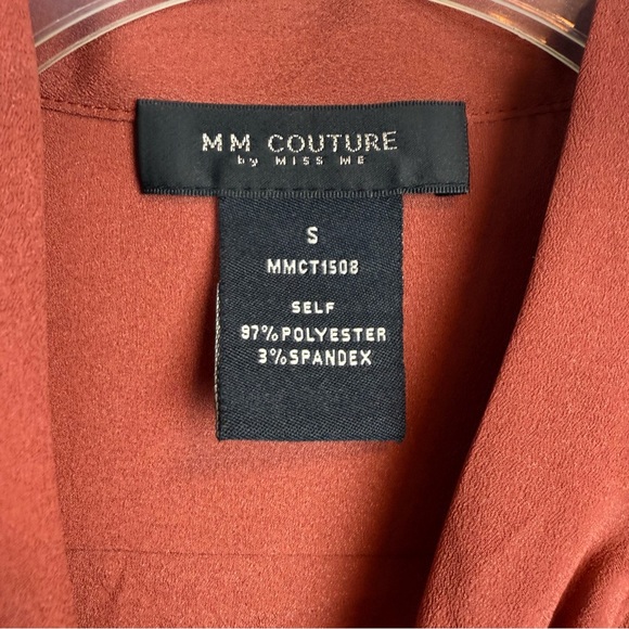 M M Couture Miss Me Rust Blouse w/Ruffle Chest & Smocked Sleeves & Bow Tie Sz M - Picture 3 of 14